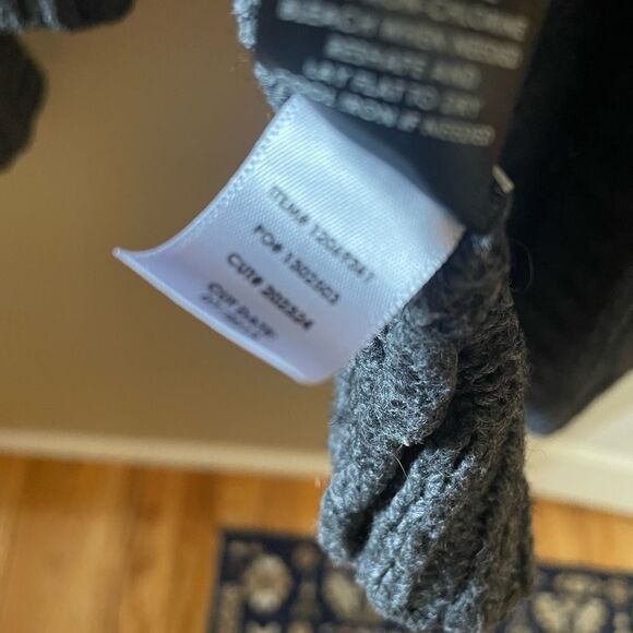 Torrid Gray Tattoo Print Women’s Cardigan Torrid size 2 - Picture 9 of 13